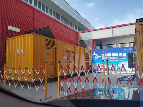 东明出租发电机-柴油发电机和汽油发电机哪个更好一些?