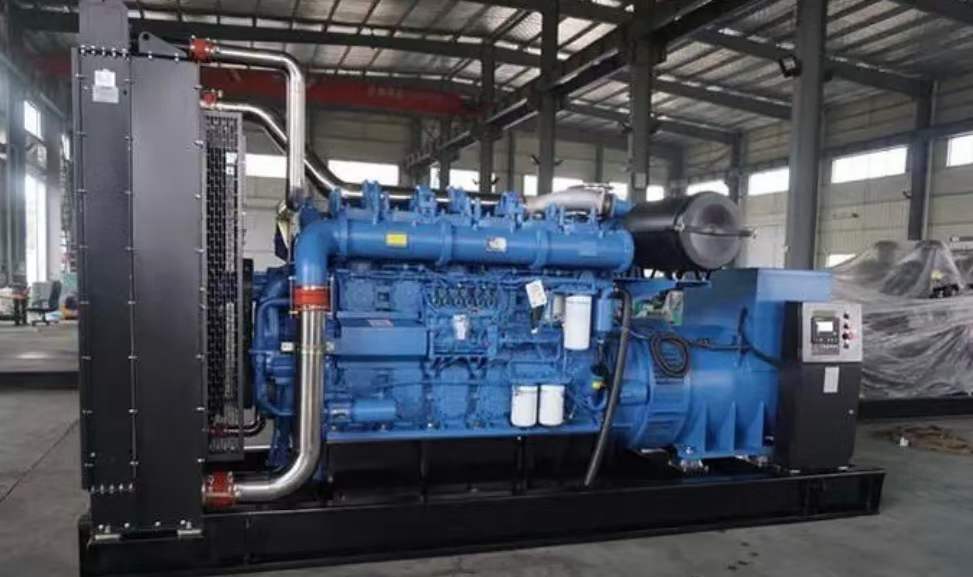 东明800kW 柴油发电机的输出电流是恒定的吗？